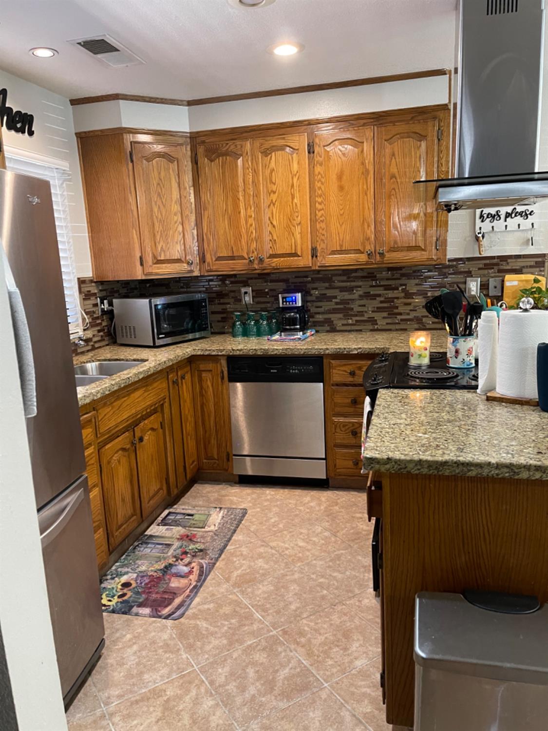 2730 Northwestern Court