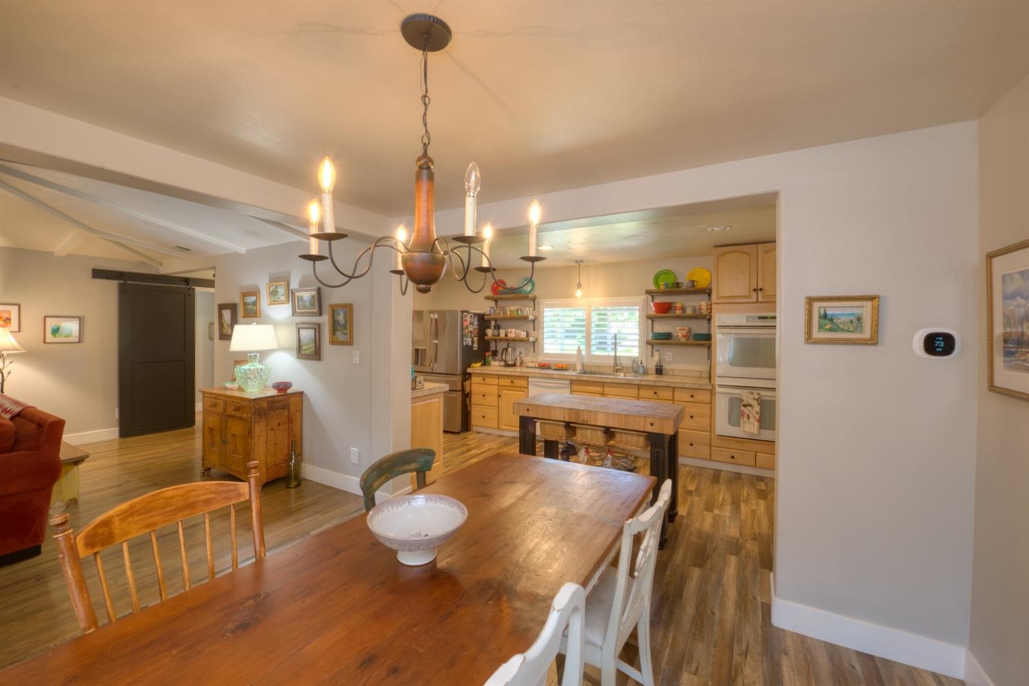 2090 El Camino Drive