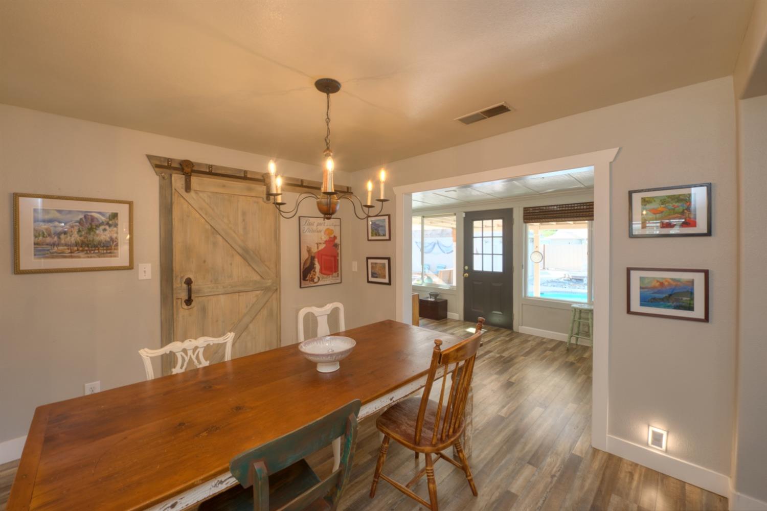 2090 El Camino Drive