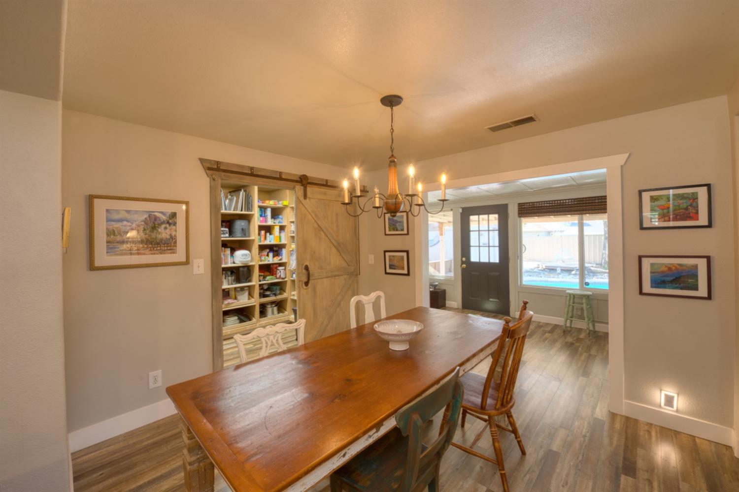 2090 El Camino Drive