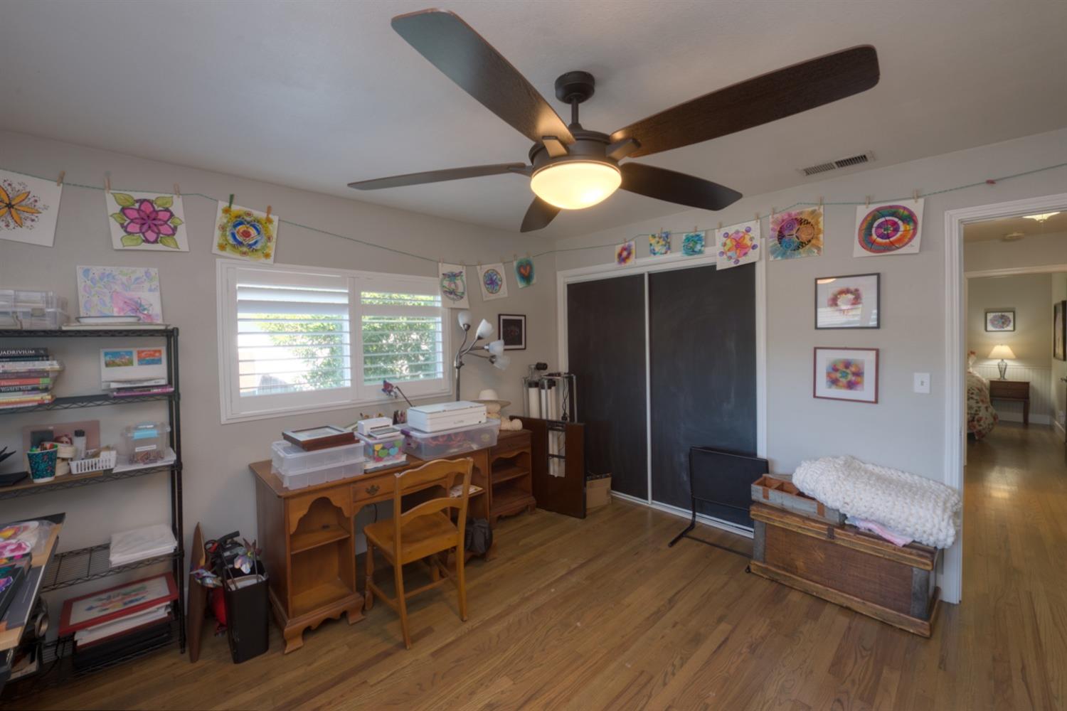 2090 El Camino Drive