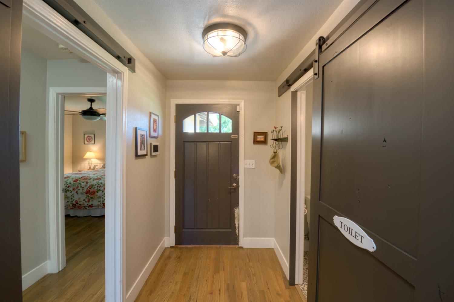 2090 El Camino Drive