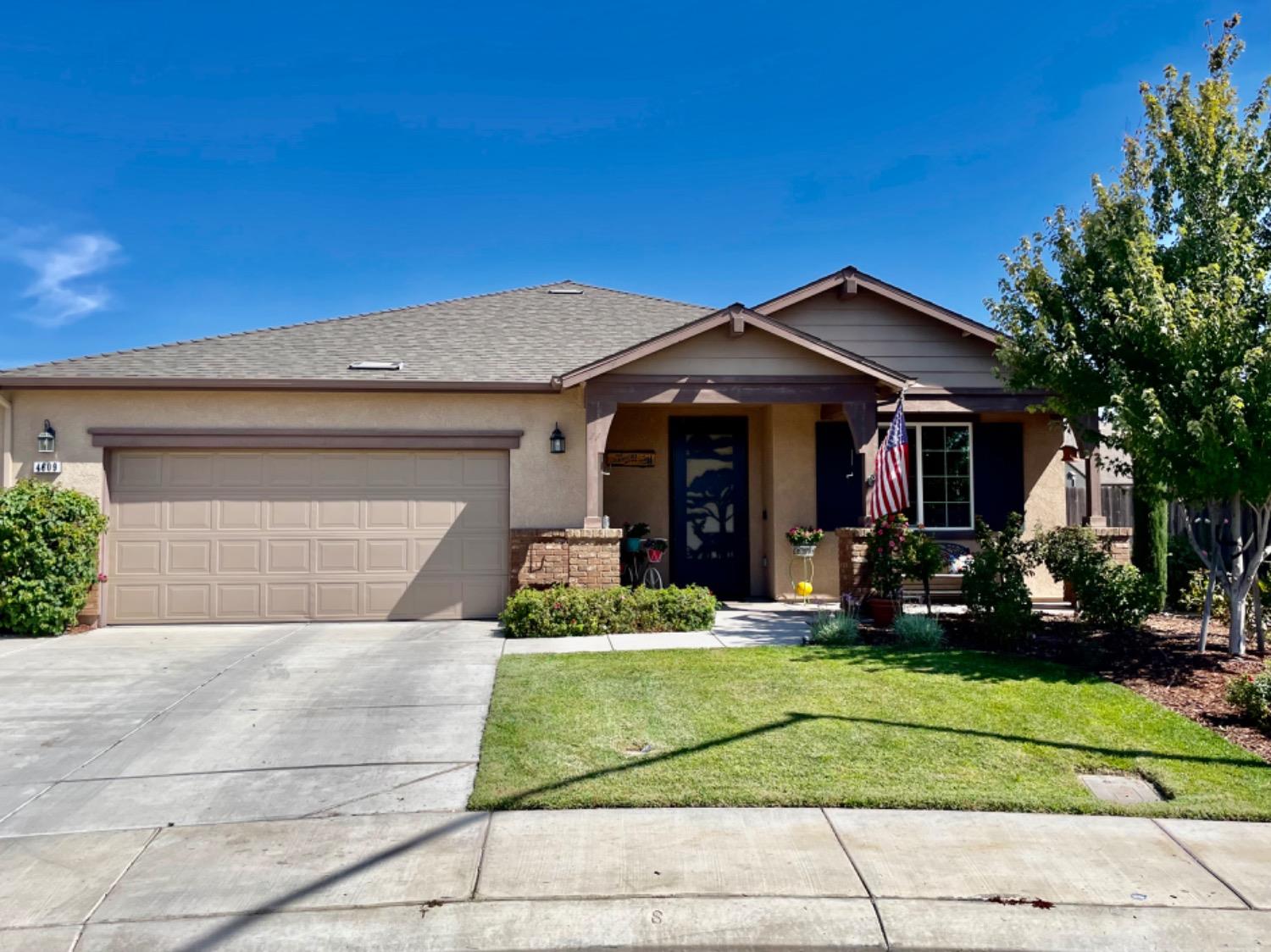 4609 Amaryllis Circle