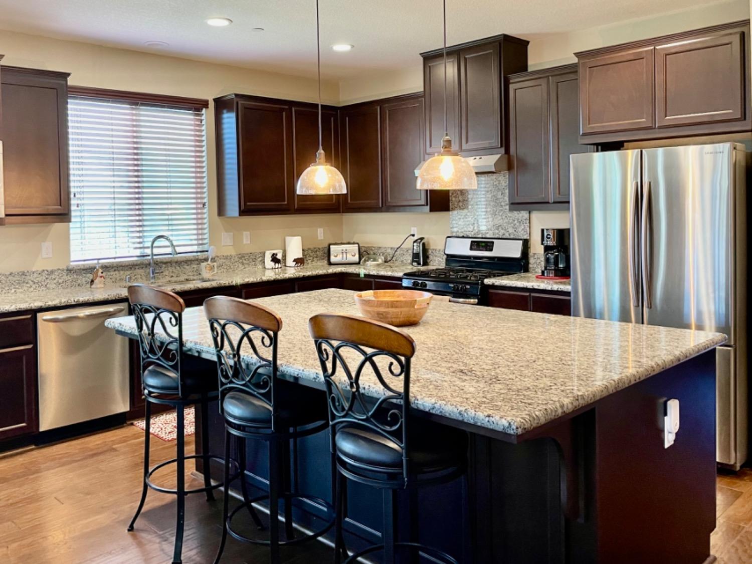 4609 Amaryllis Circle