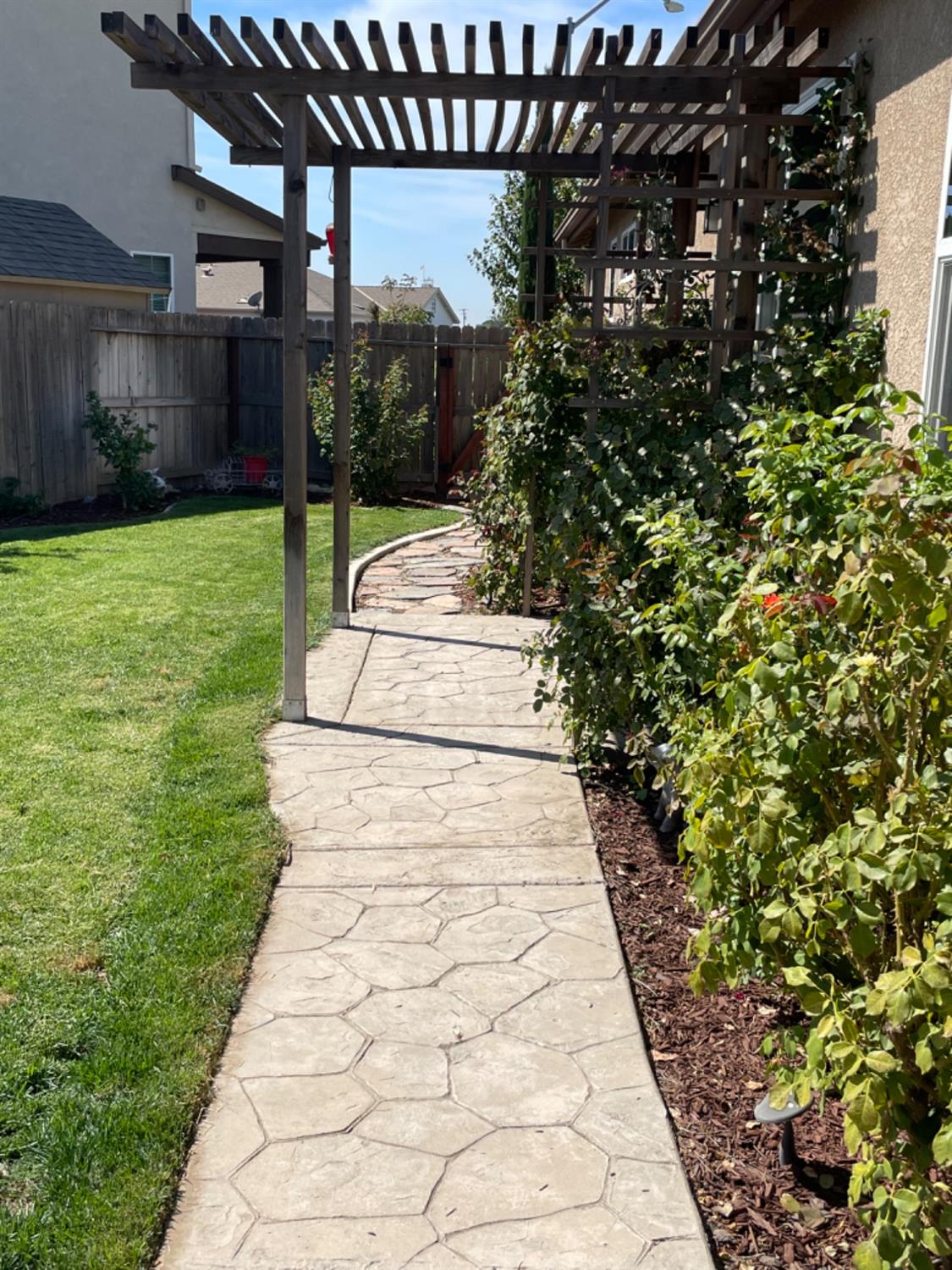 4609 Amaryllis Circle