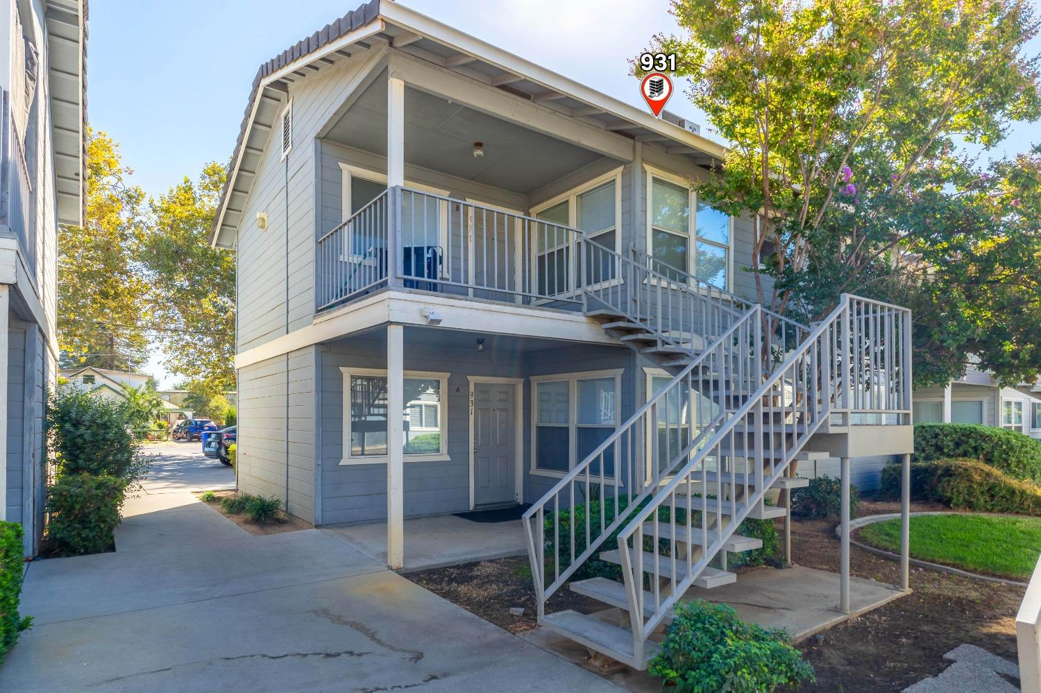 931 N Mitchell Avenue