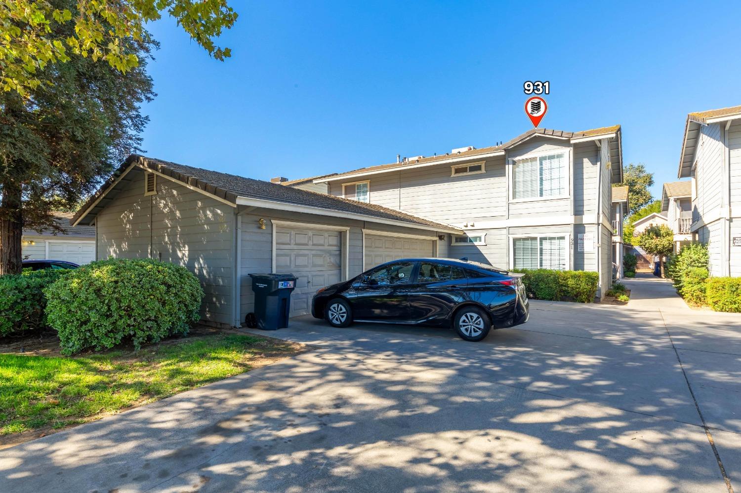 931 N Mitchell Avenue