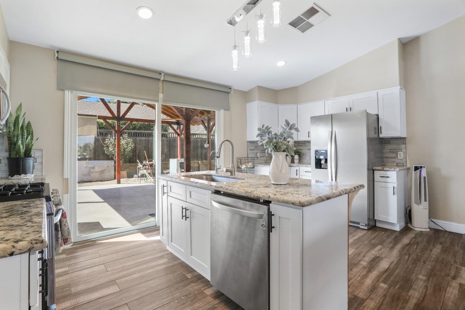 1207 Duck Blind Circle