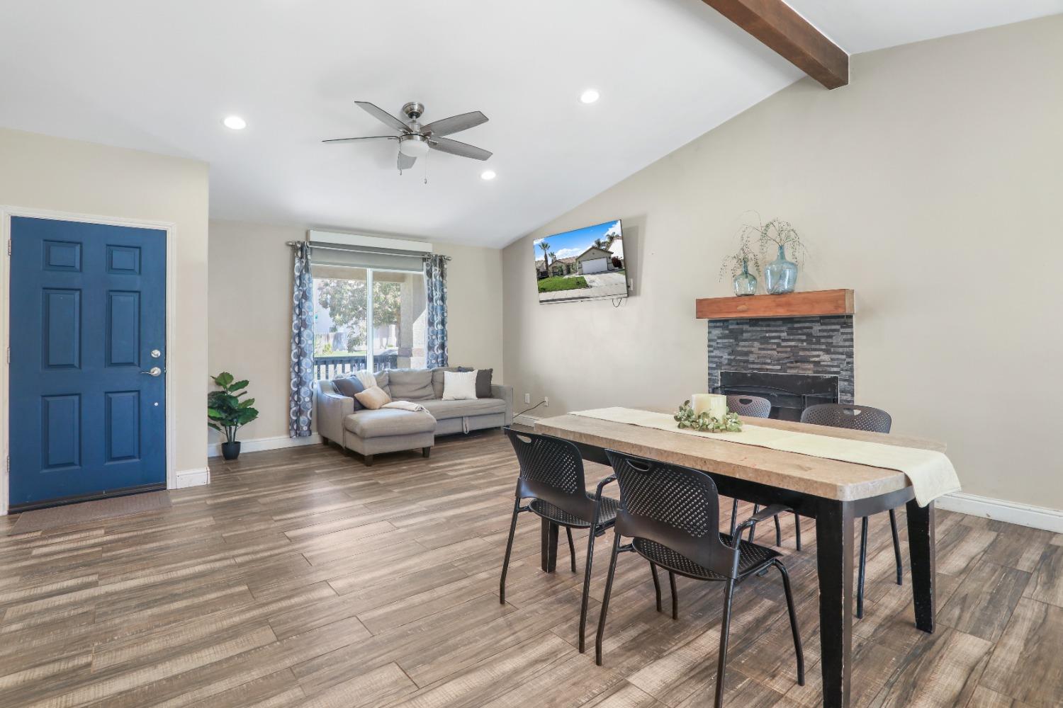 1207 Duck Blind Circle