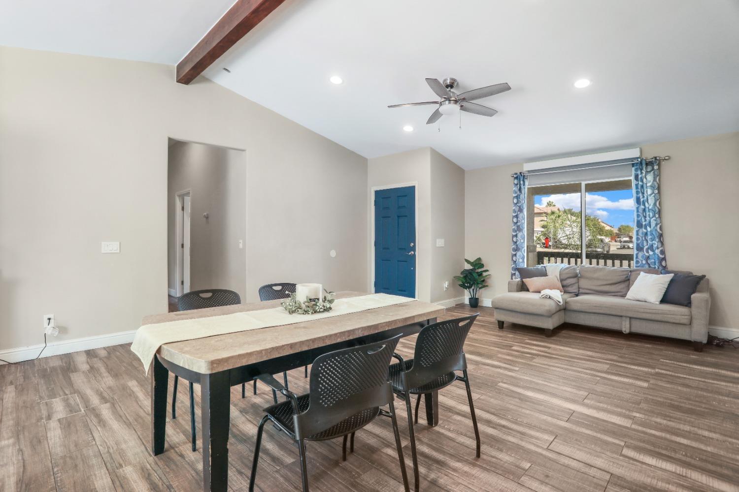 1207 Duck Blind Circle