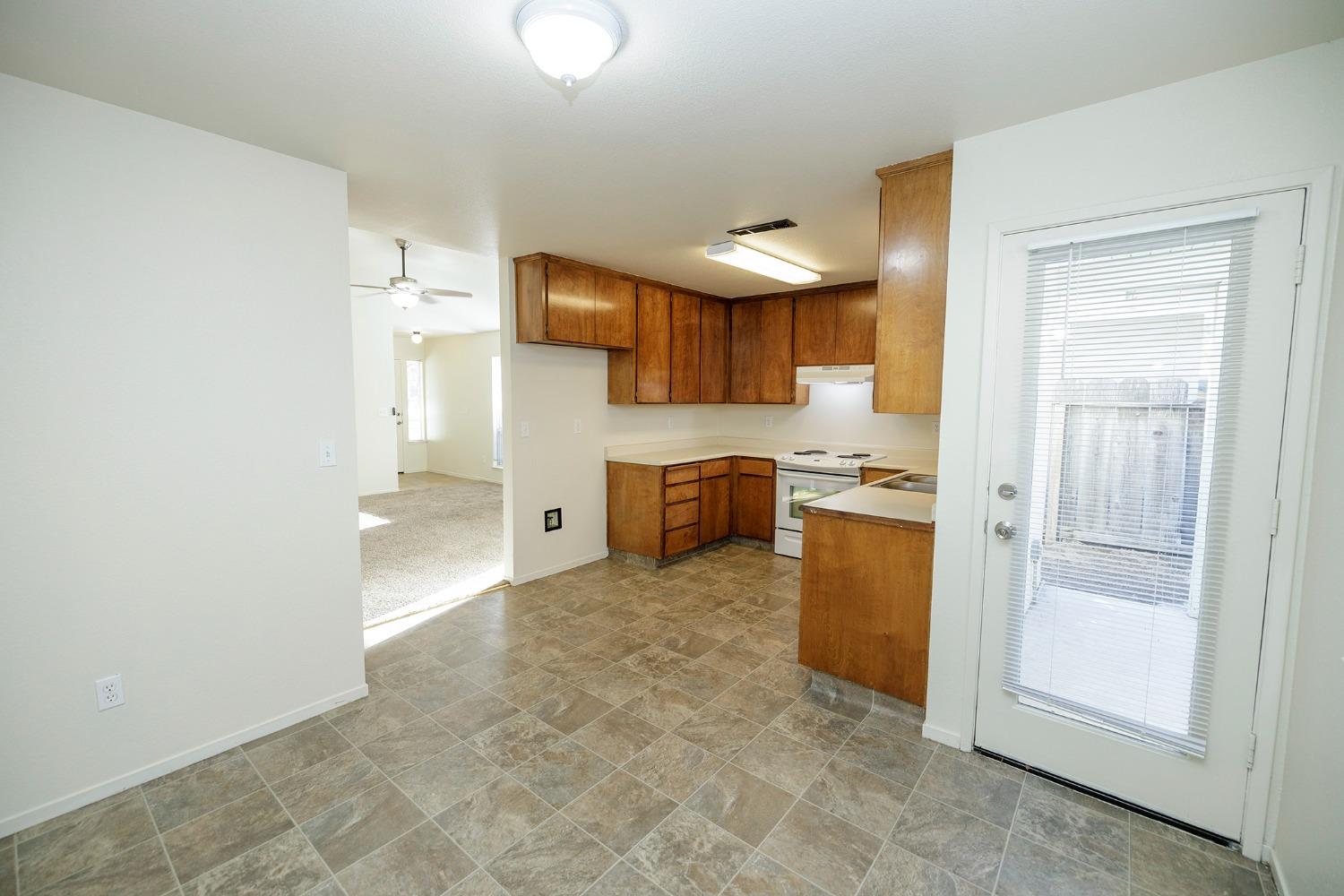 2071 Joynichole Drive