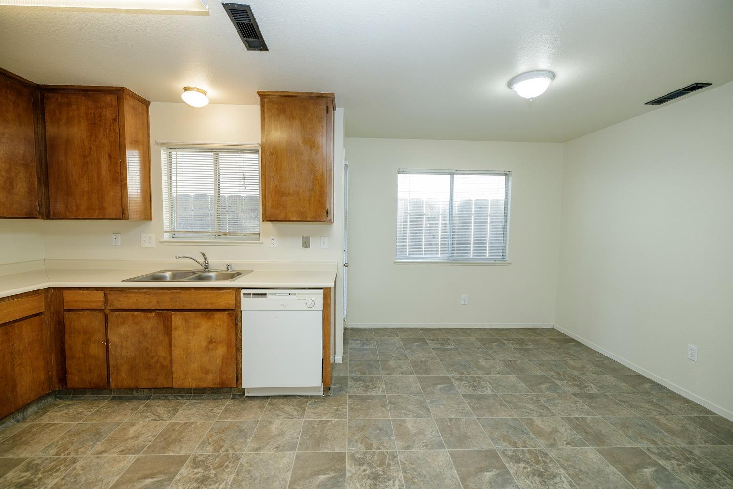 2071 Joynichole Drive