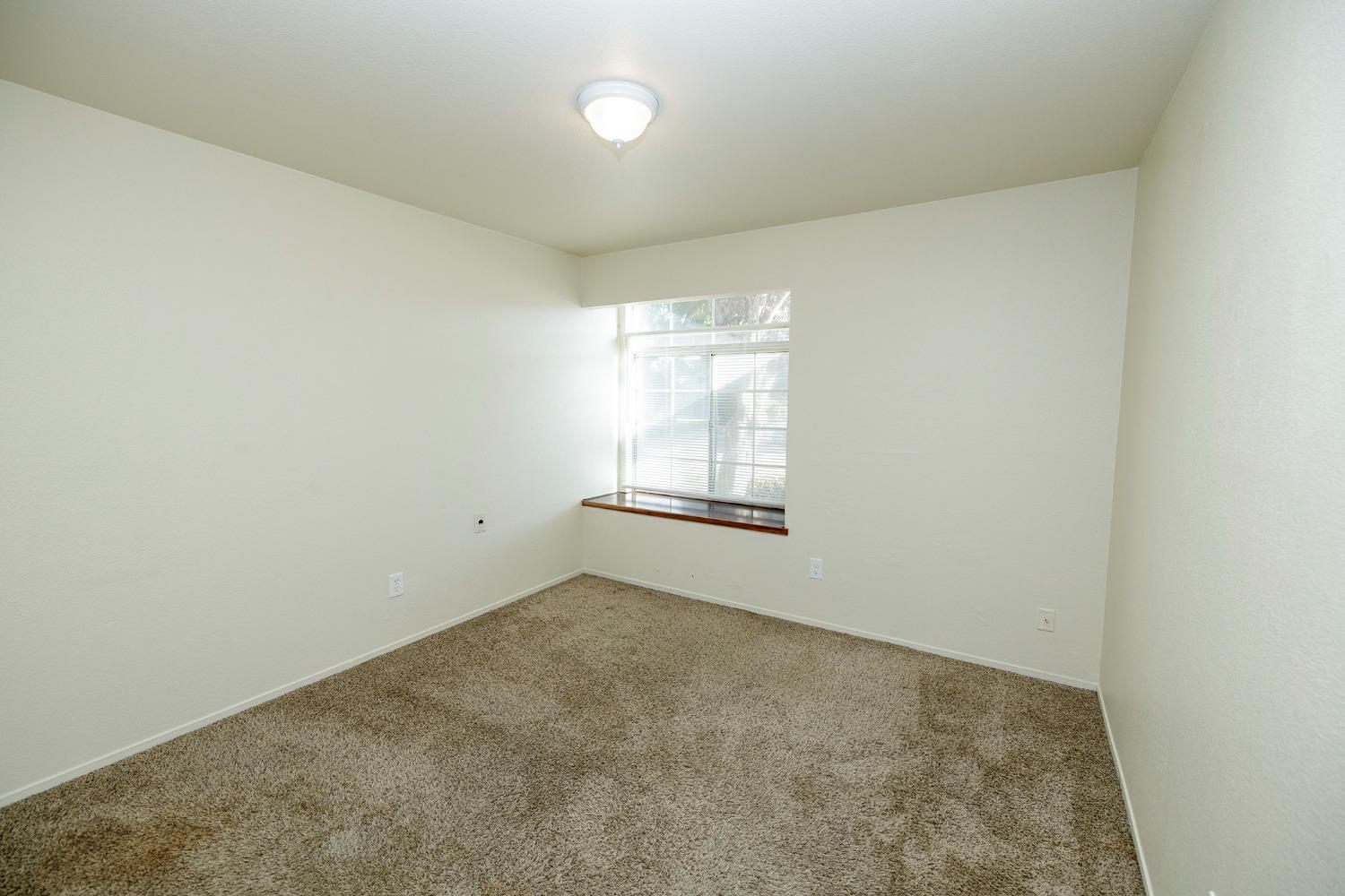 2071 Joynichole Drive