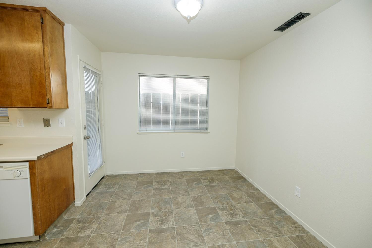 2071 Joynichole Drive