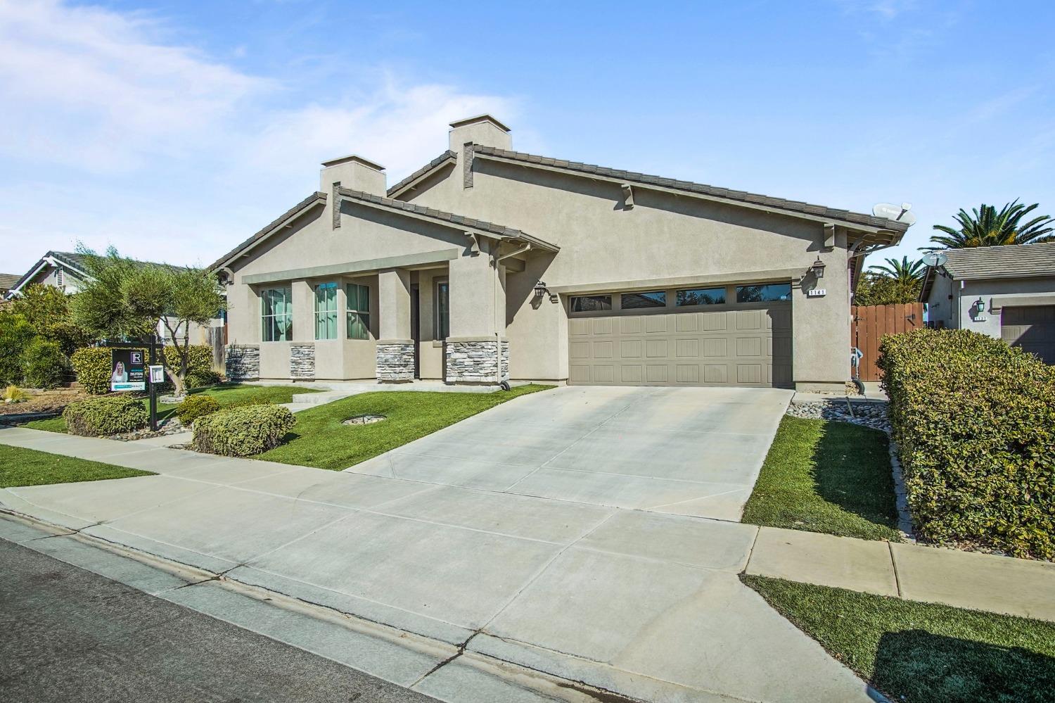 1141 Imperial Lily Dr