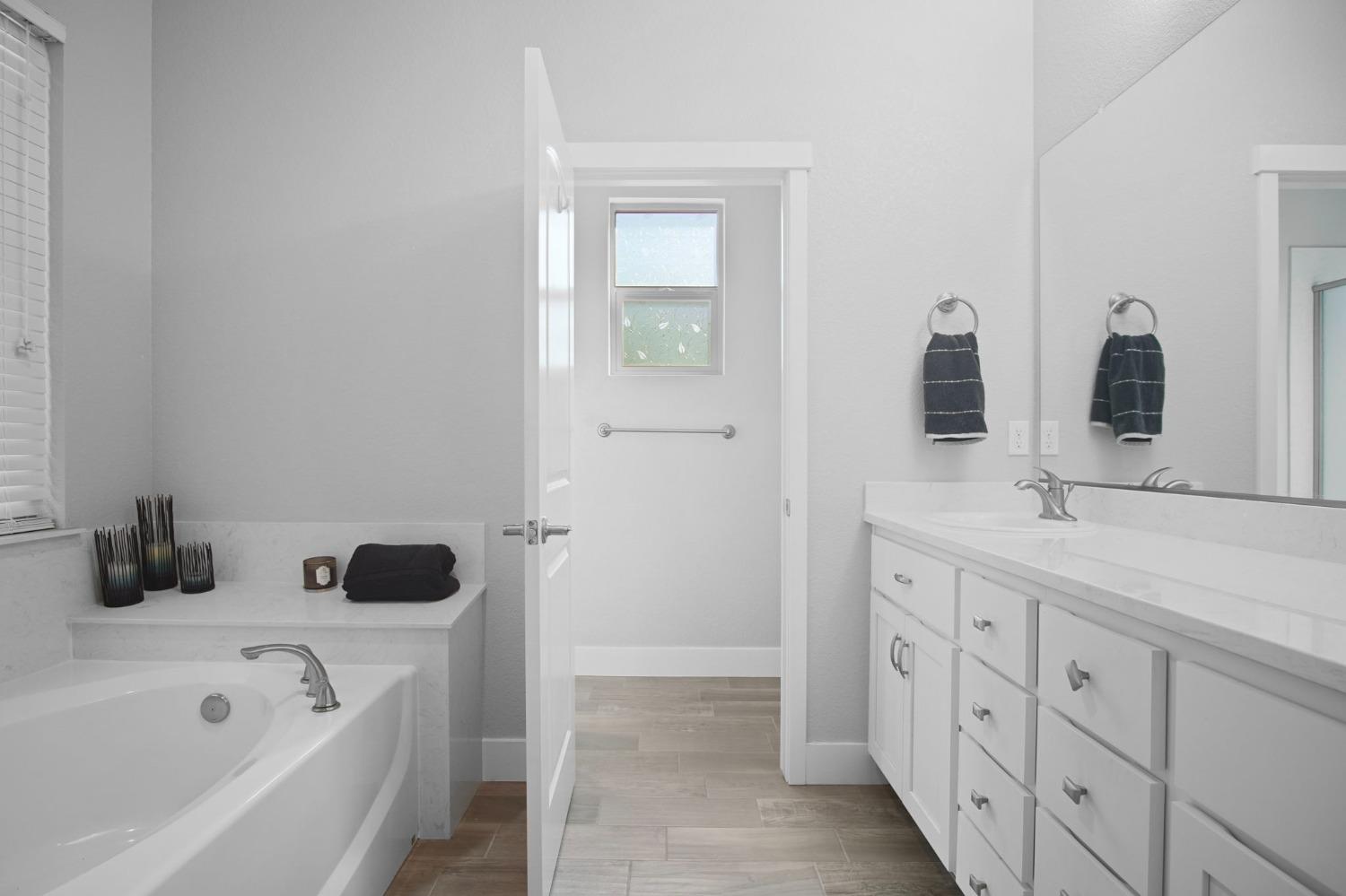 1141 Imperial Lily Dr