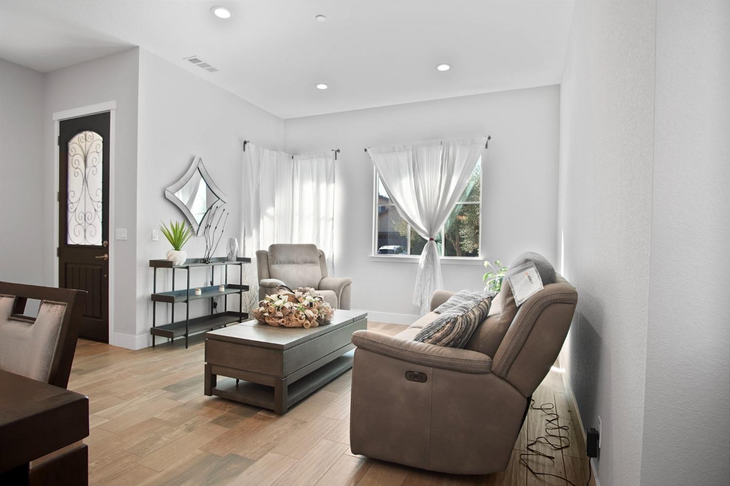 1141 Imperial Lily Dr