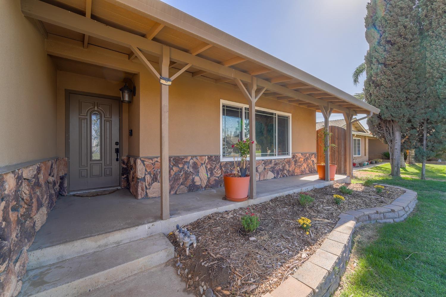7538 Jade Lane