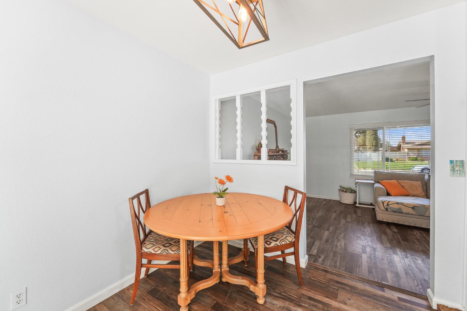 7538 Jade Lane