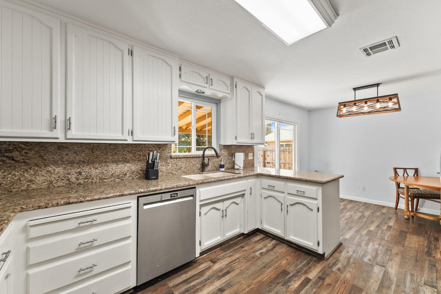 7538 Jade Lane