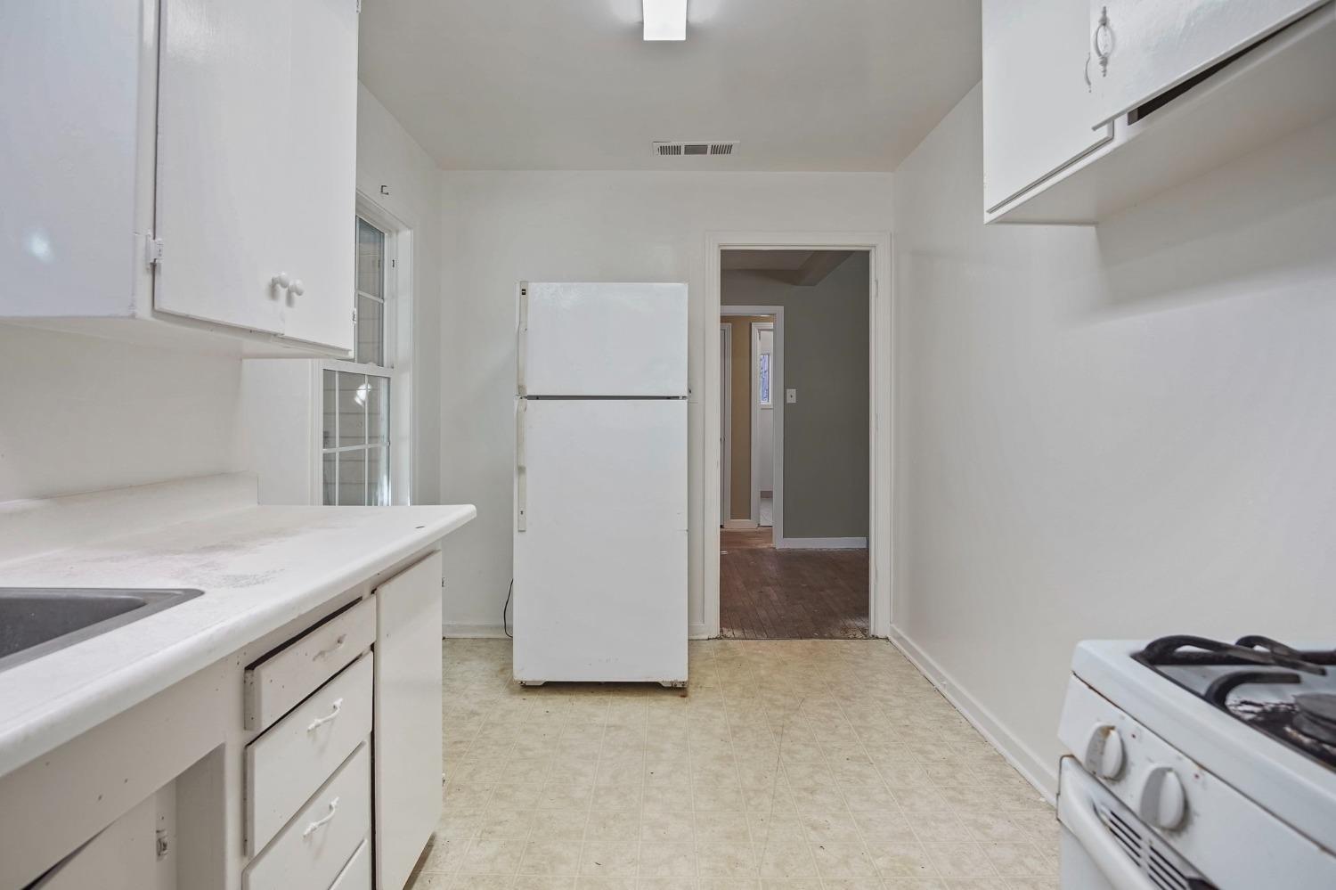 586 Cedar Avenue