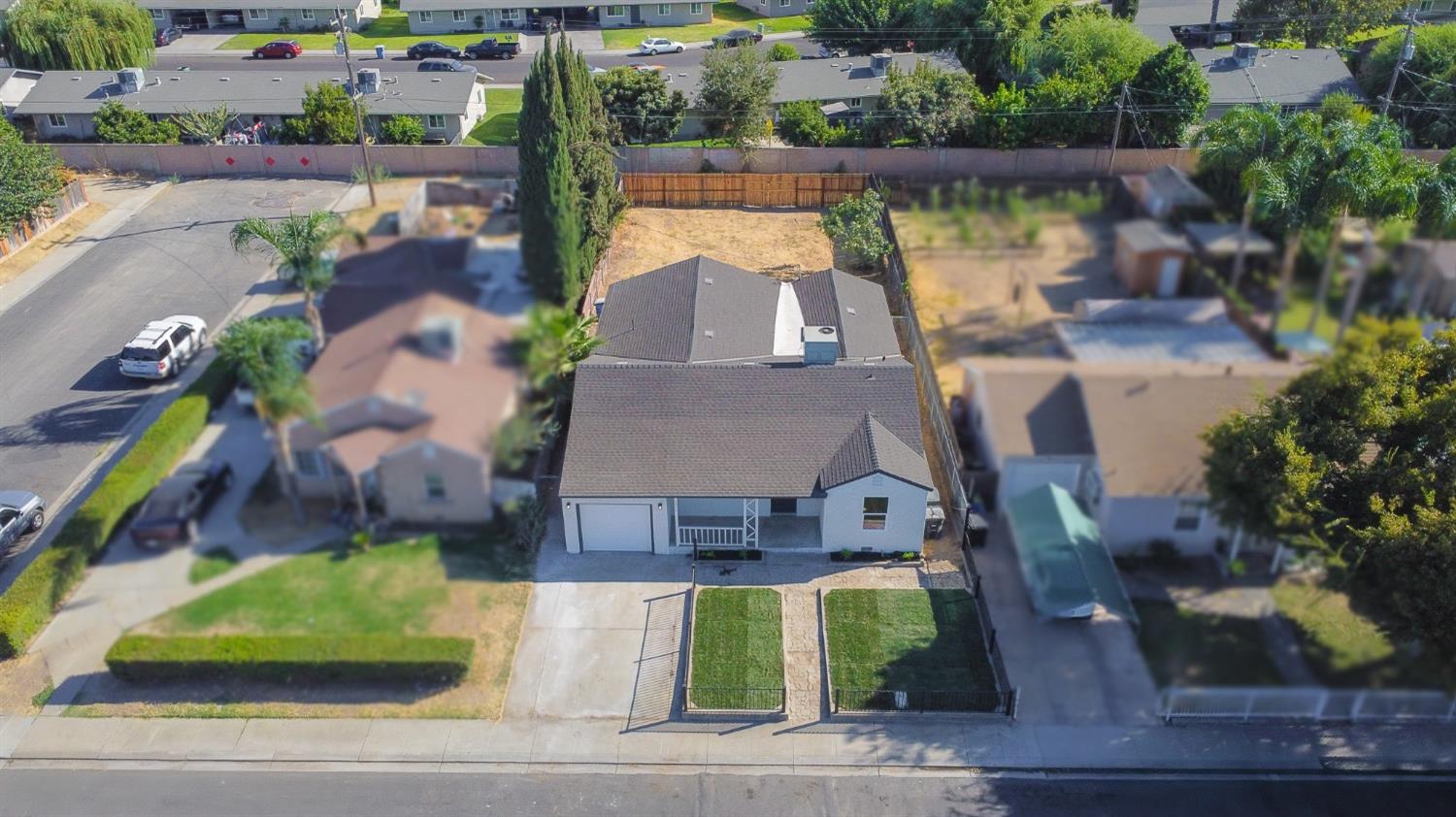 1952 Hollister Street