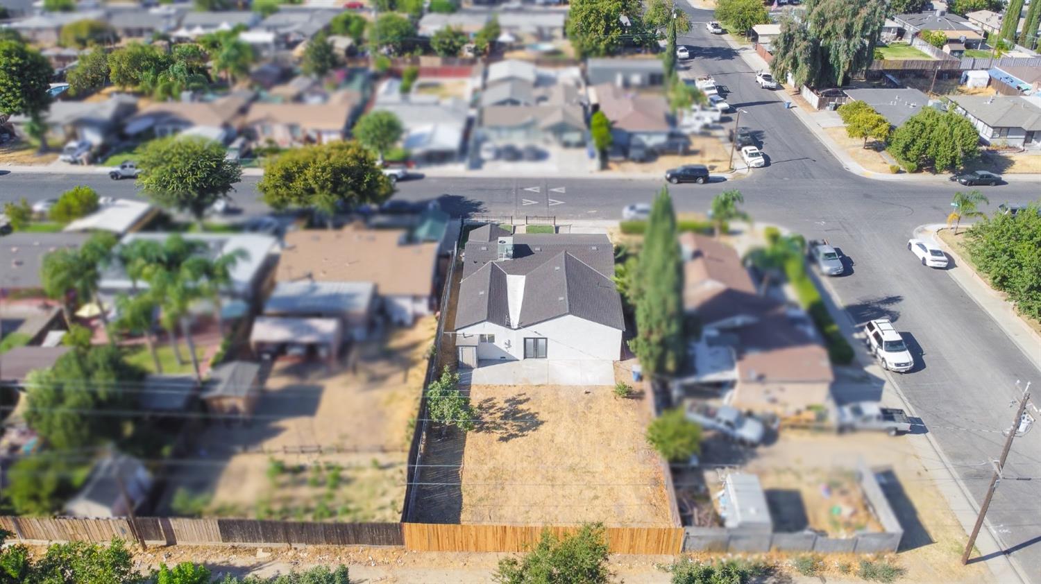 1952 Hollister Street