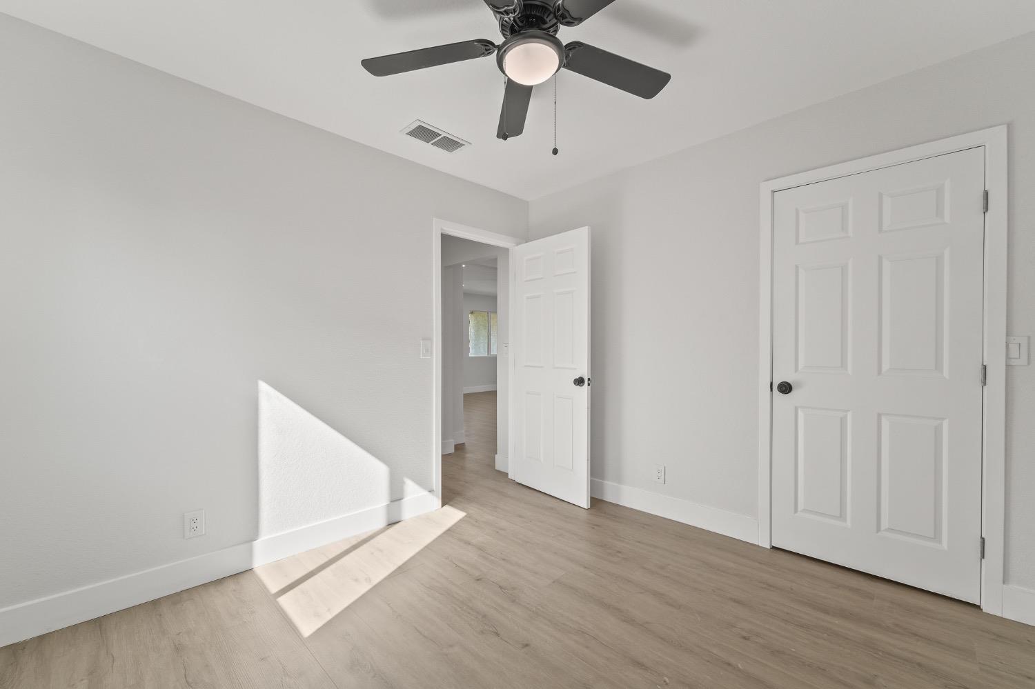 1952 Hollister Street