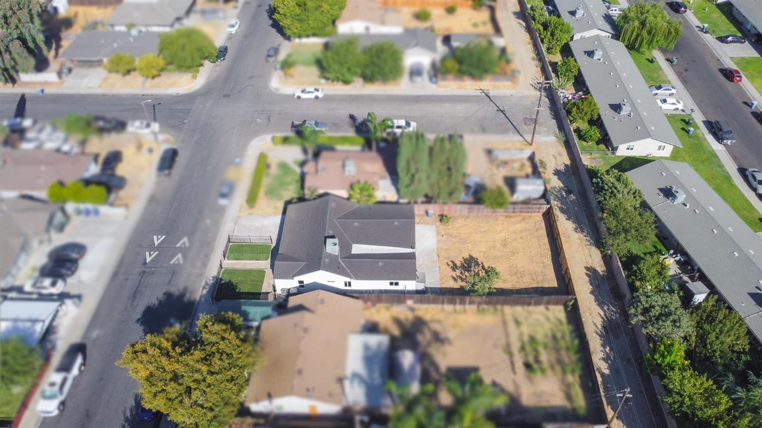 1952 Hollister Street