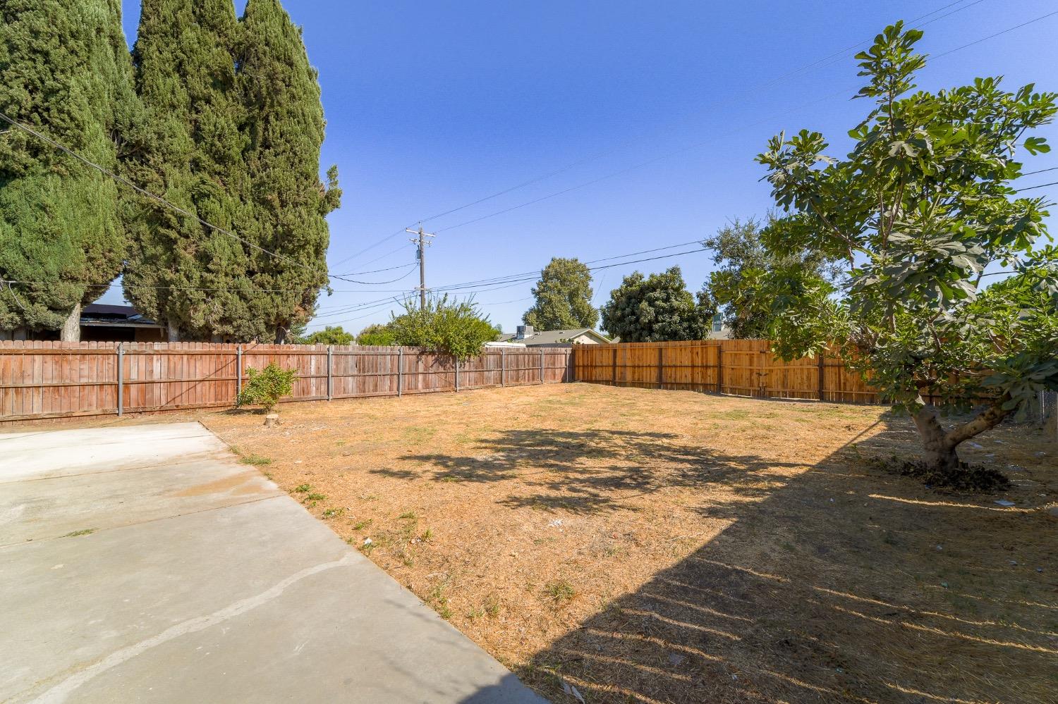 1952 Hollister Street