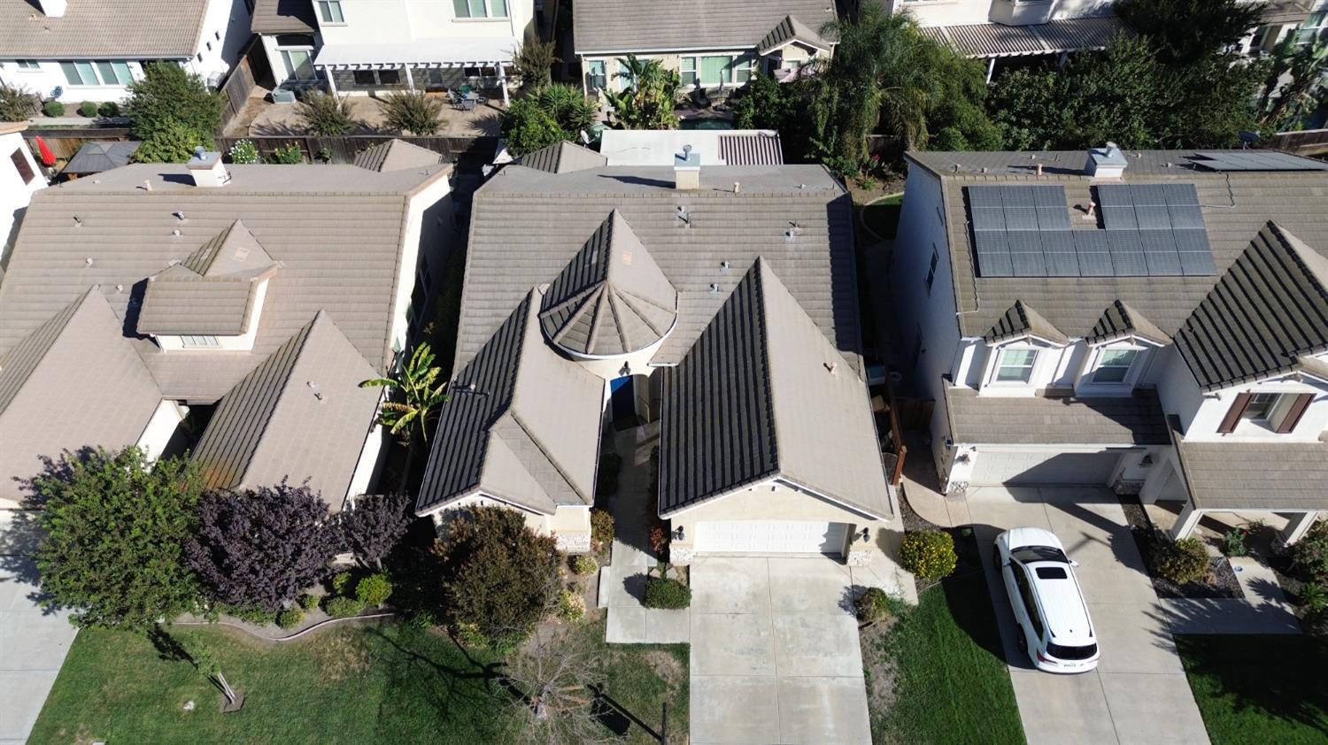 5909 Silveroak Circle