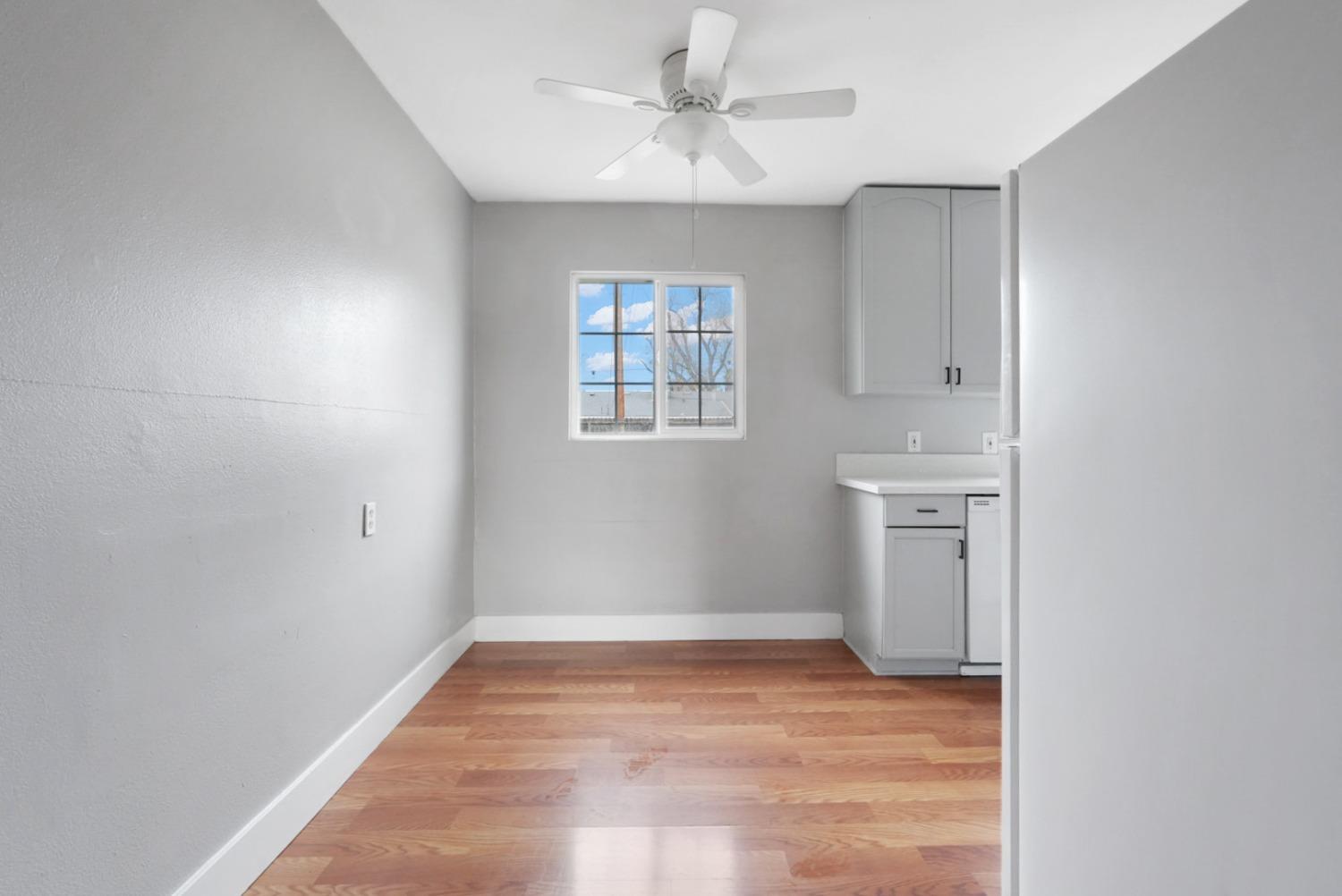 901 Hawthorne Avenue