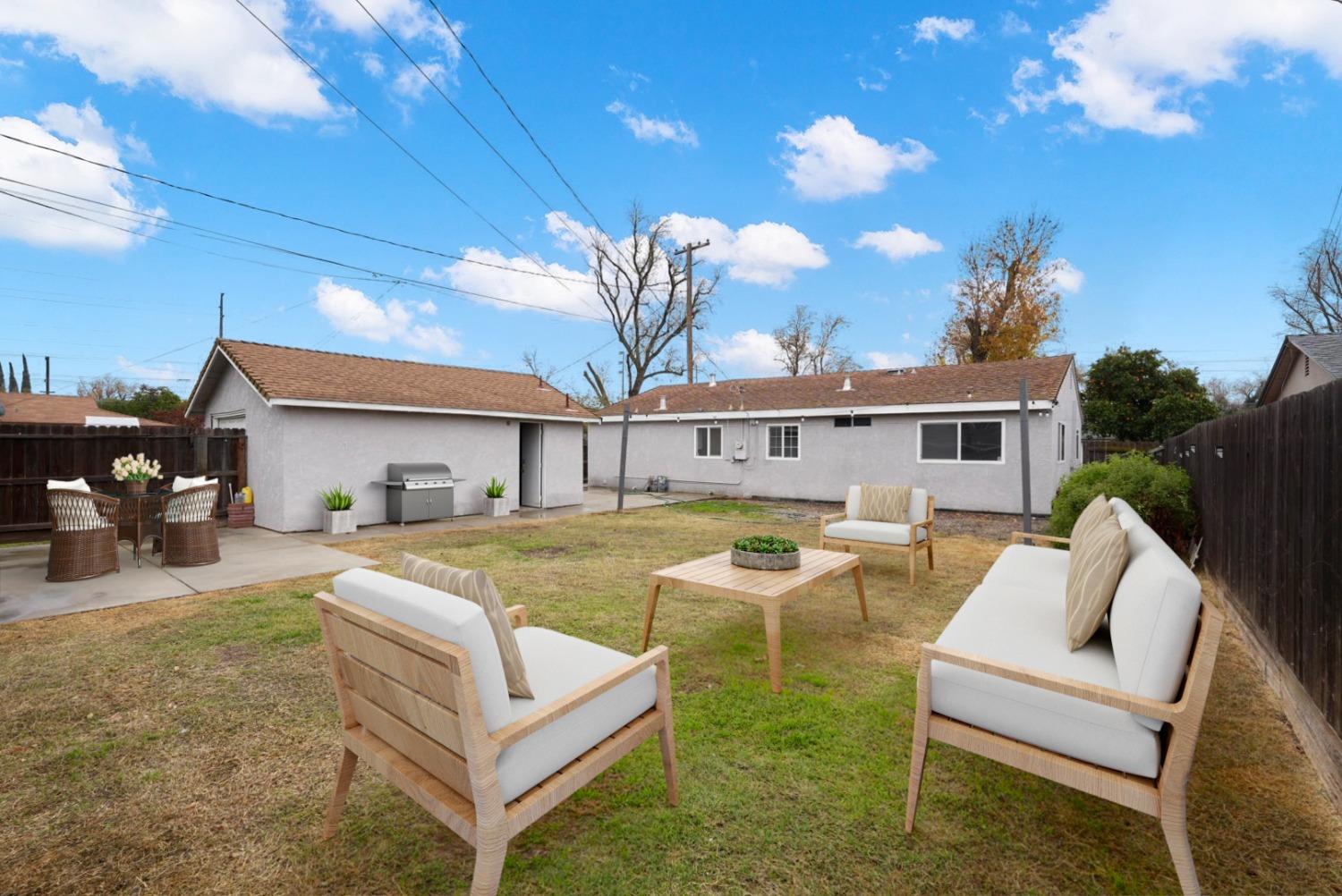 901 Hawthorne Avenue