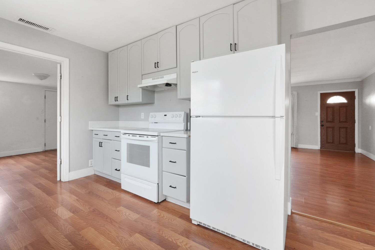 901 Hawthorne Avenue