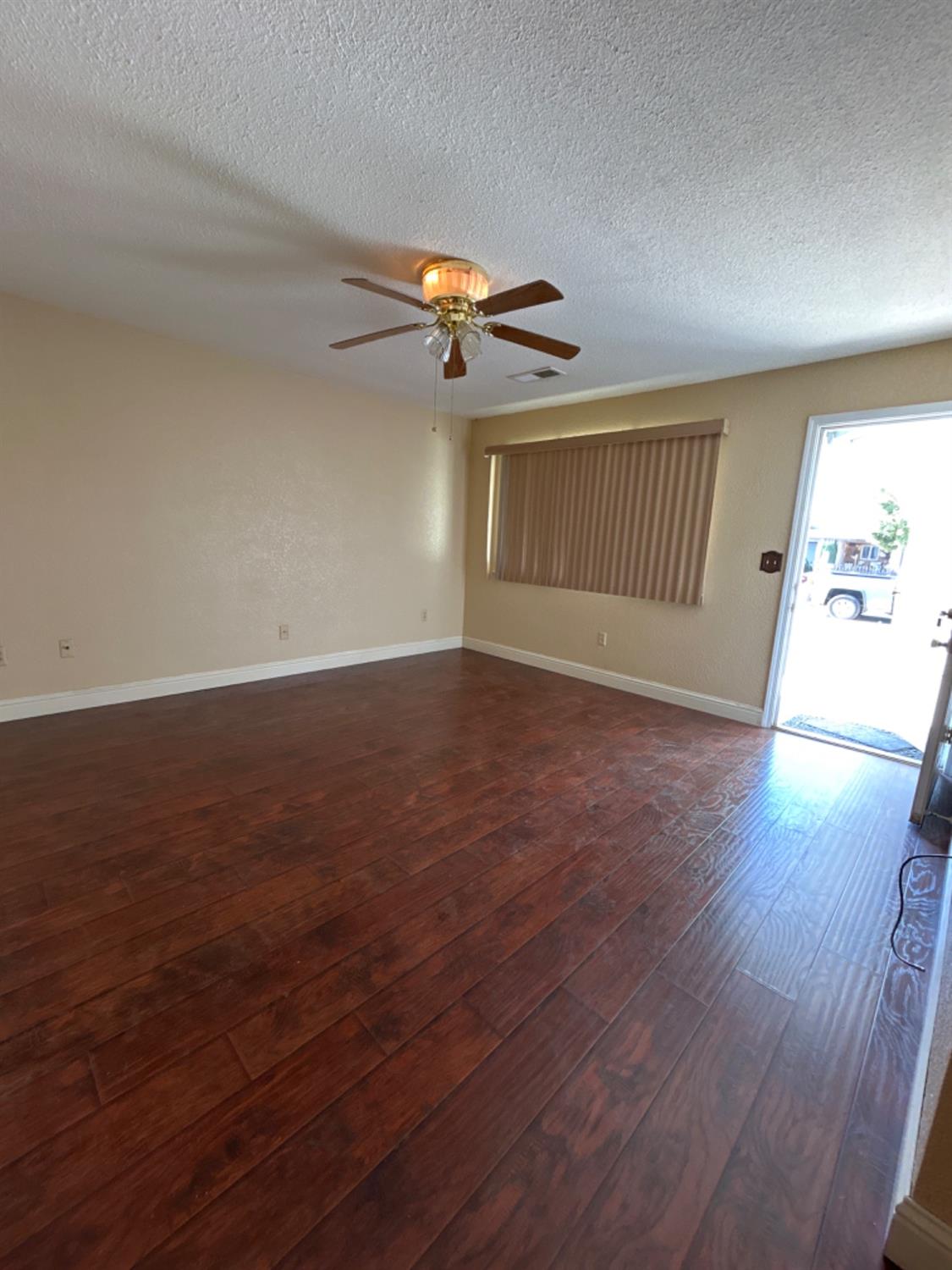 6230 E Don Carlos Avenue