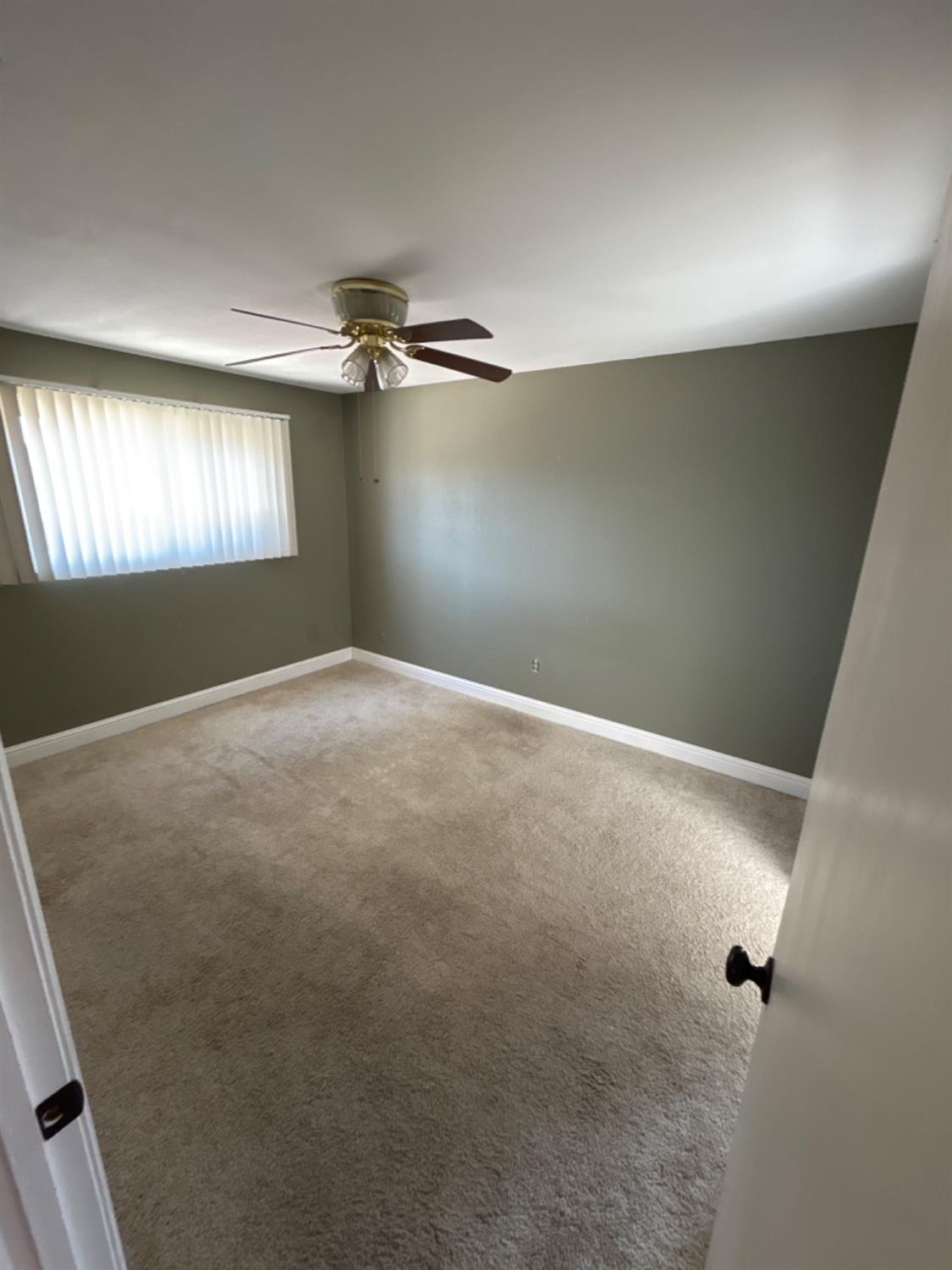 6230 E Don Carlos Avenue