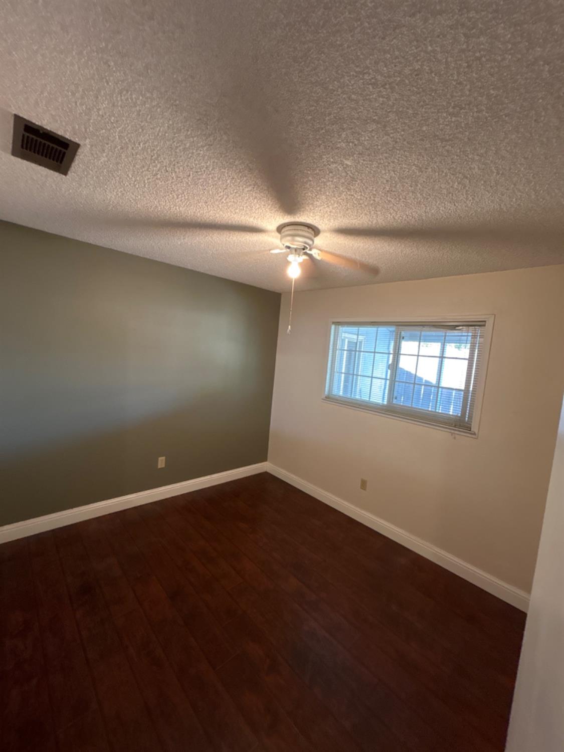 6230 E Don Carlos Avenue