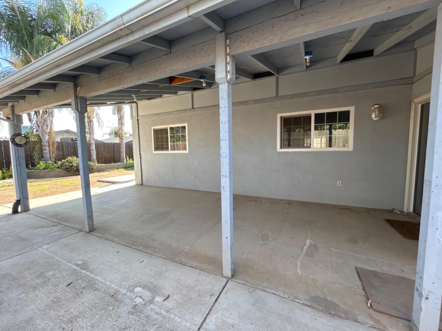 6230 E Don Carlos Avenue