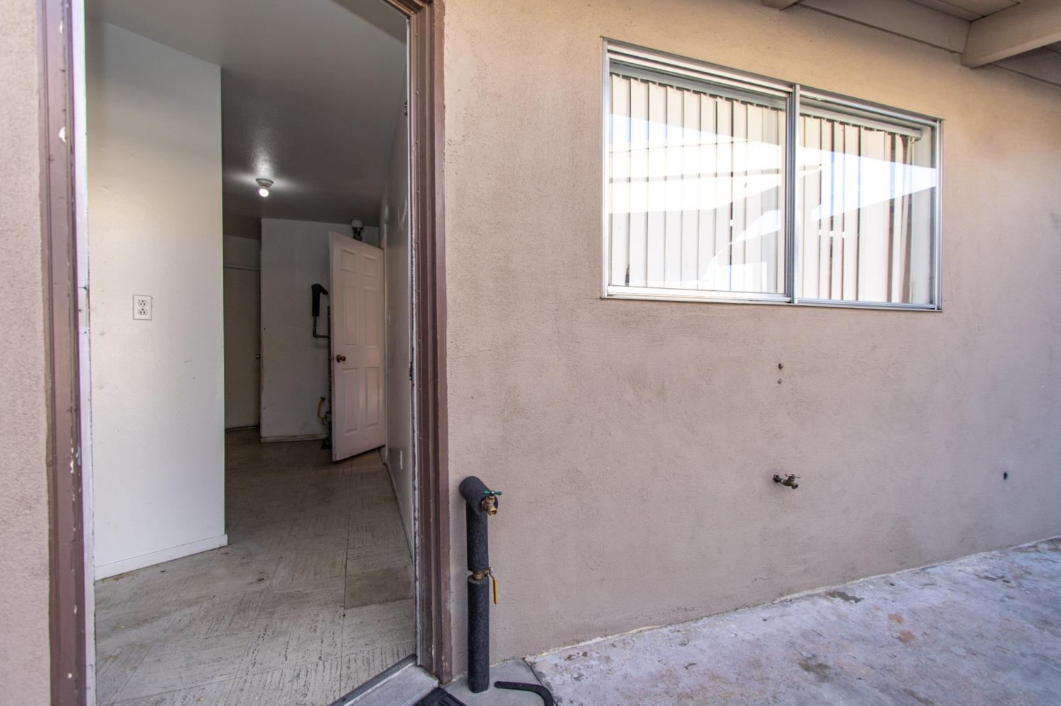 805 Tully Road 22