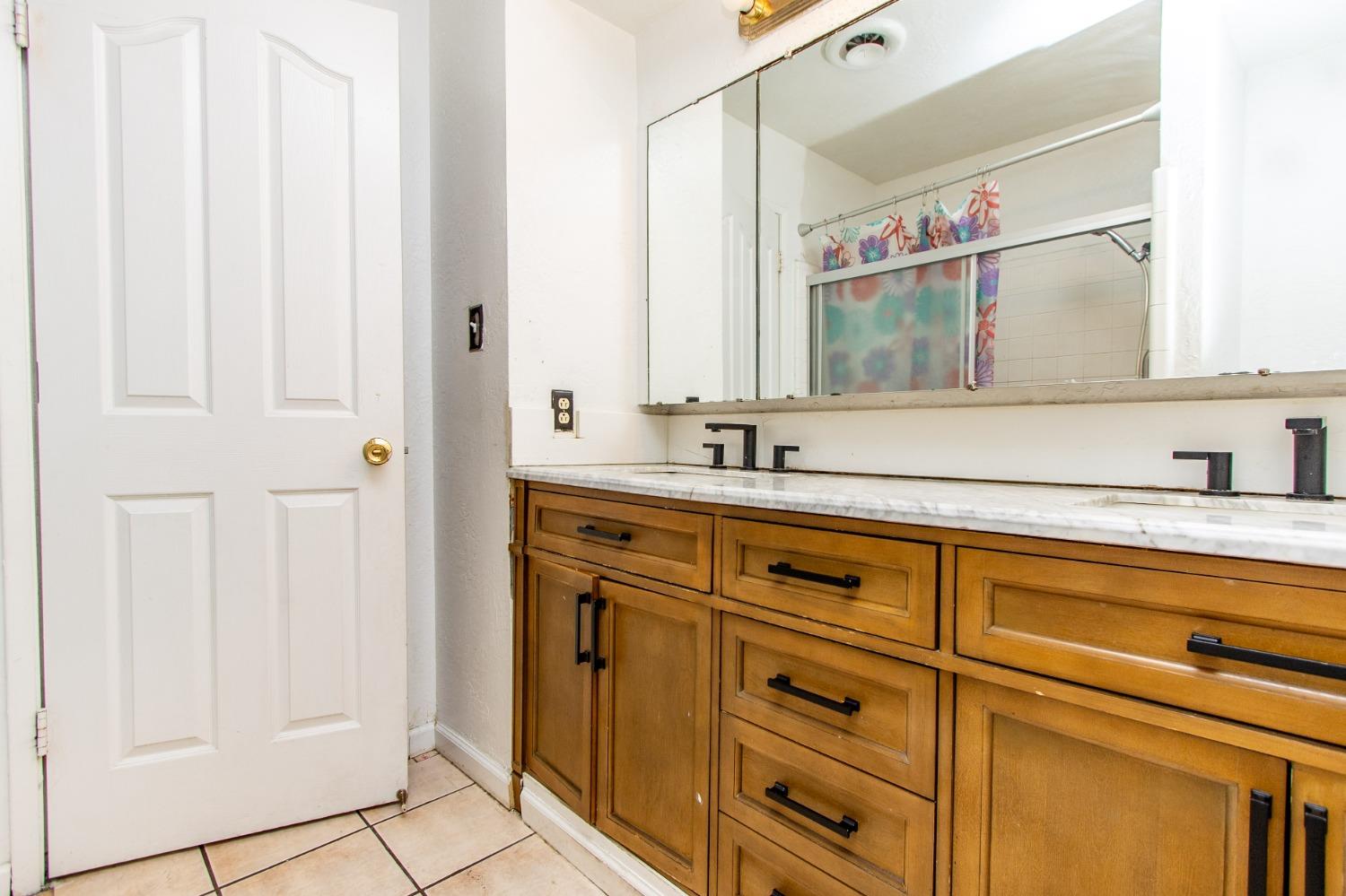 805 Tully Road 22