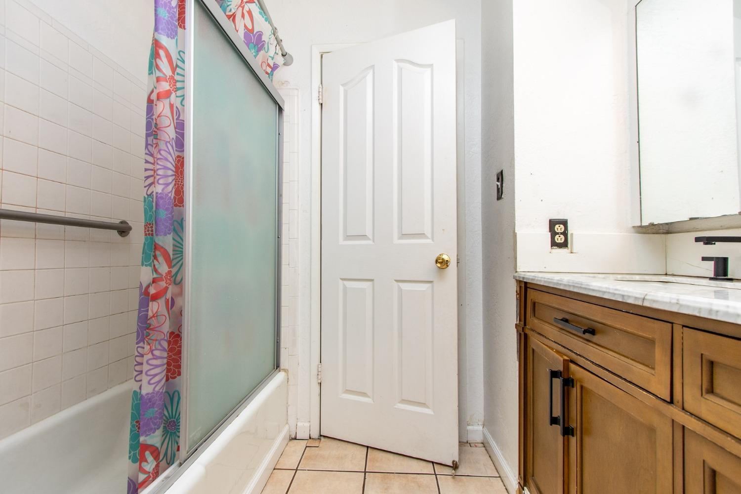 805 Tully Road 22