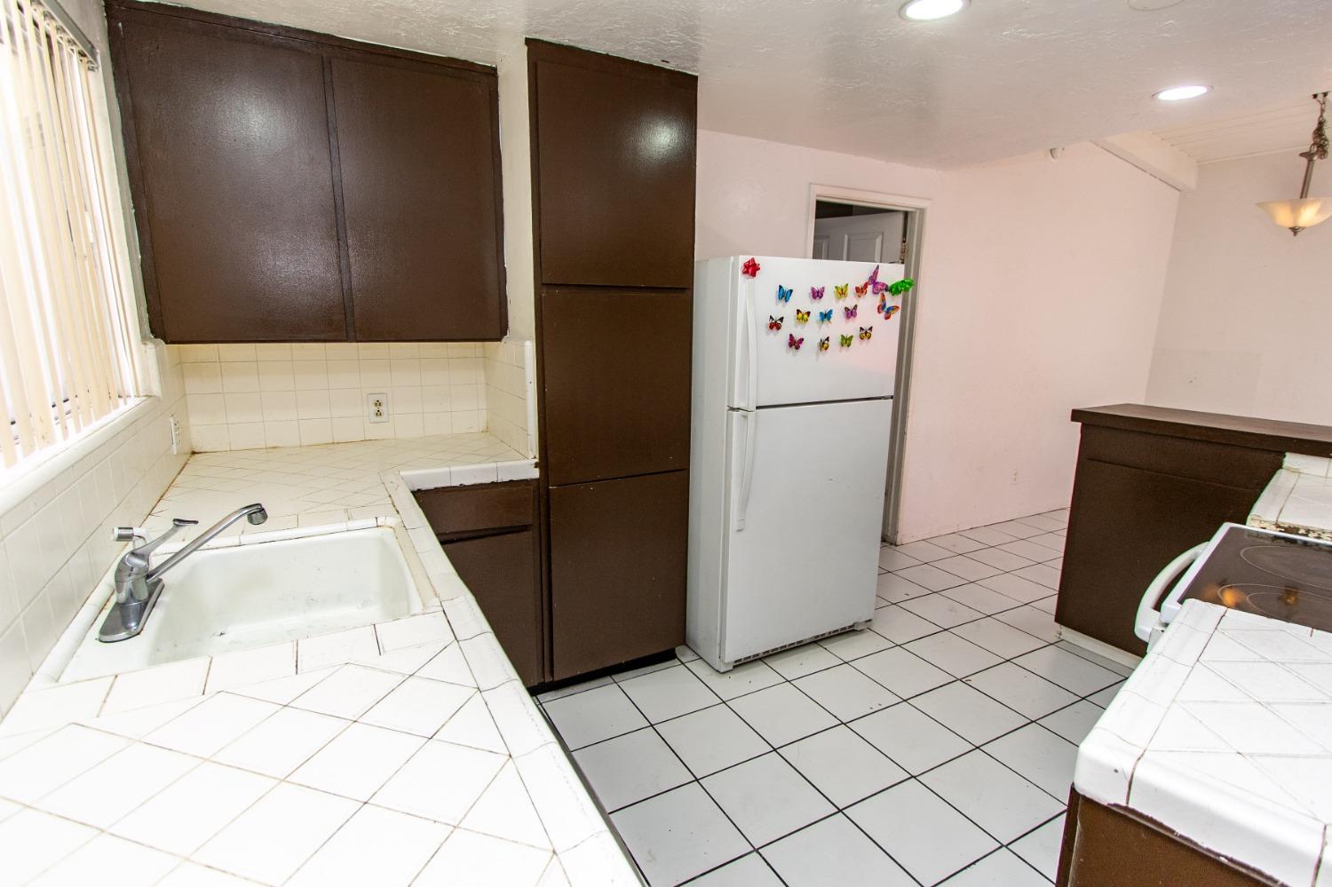 805 Tully Road 22