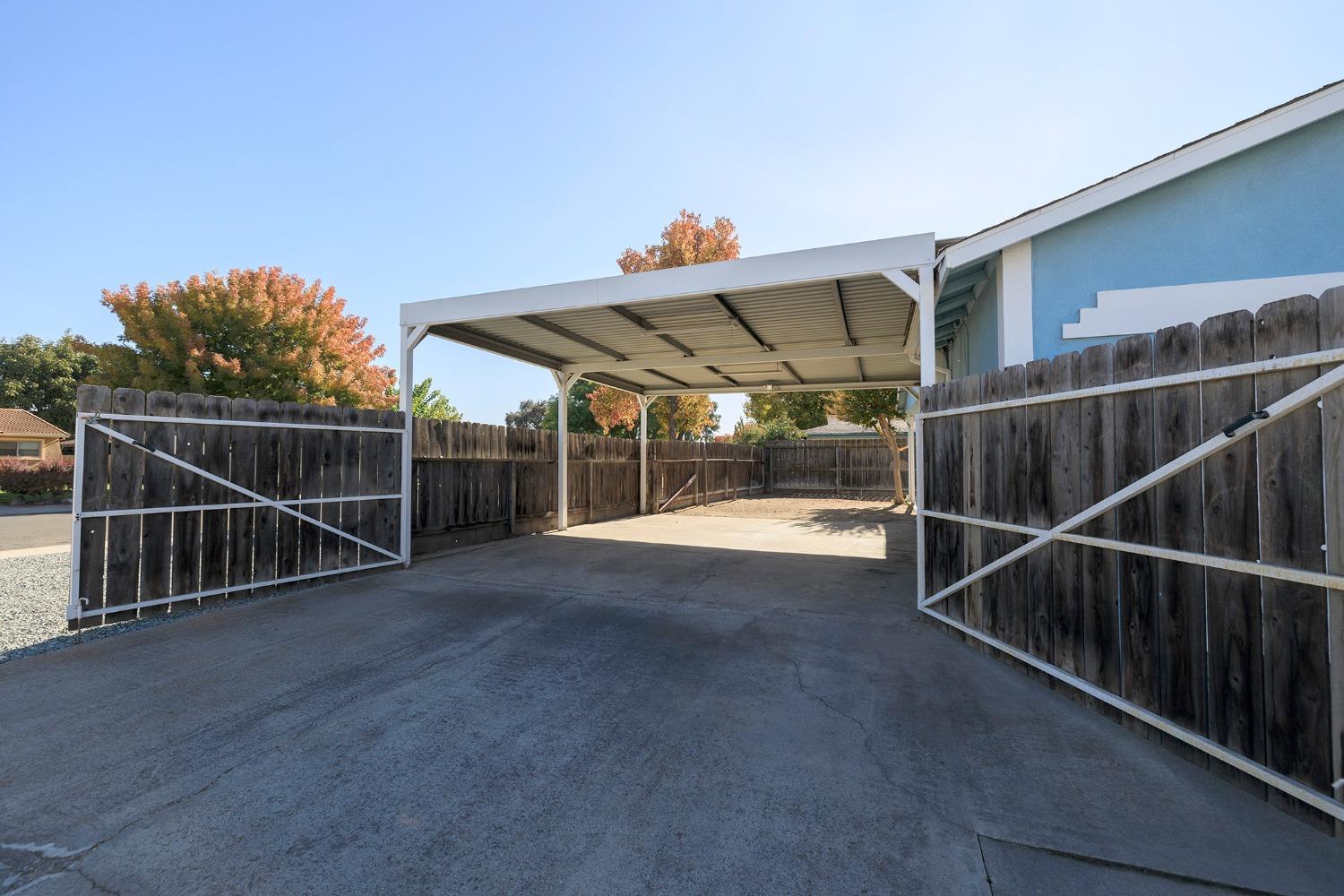 3406 Uranus Drive