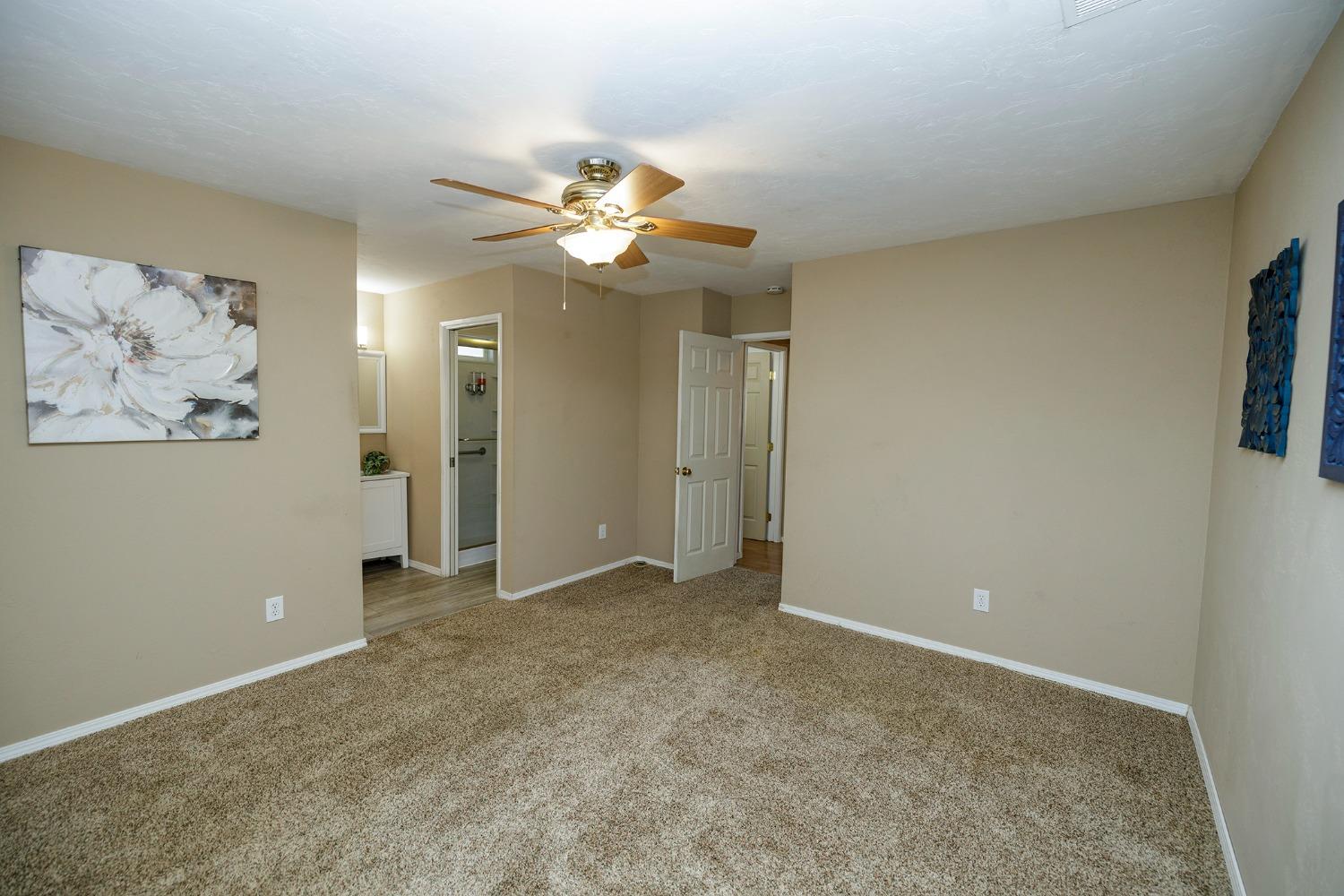 3406 Uranus Drive