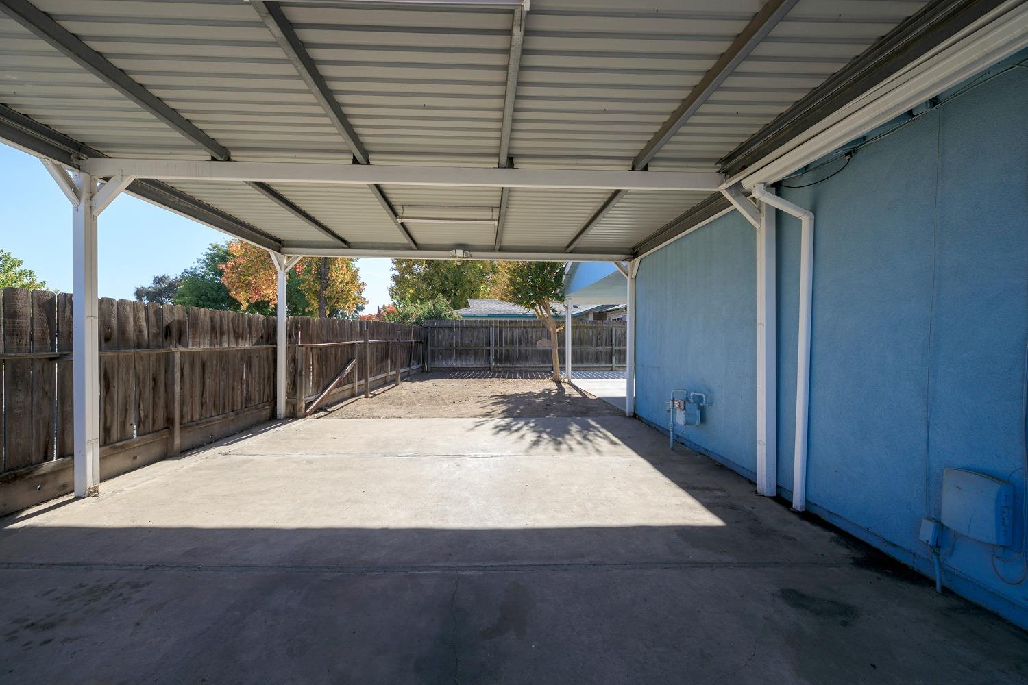 3406 Uranus Drive