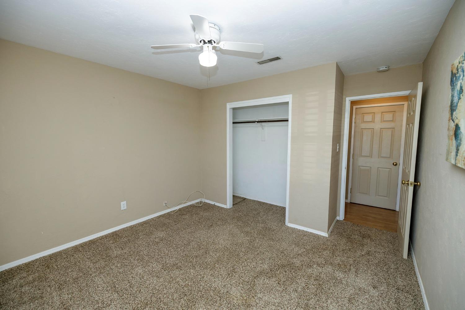 3406 Uranus Drive