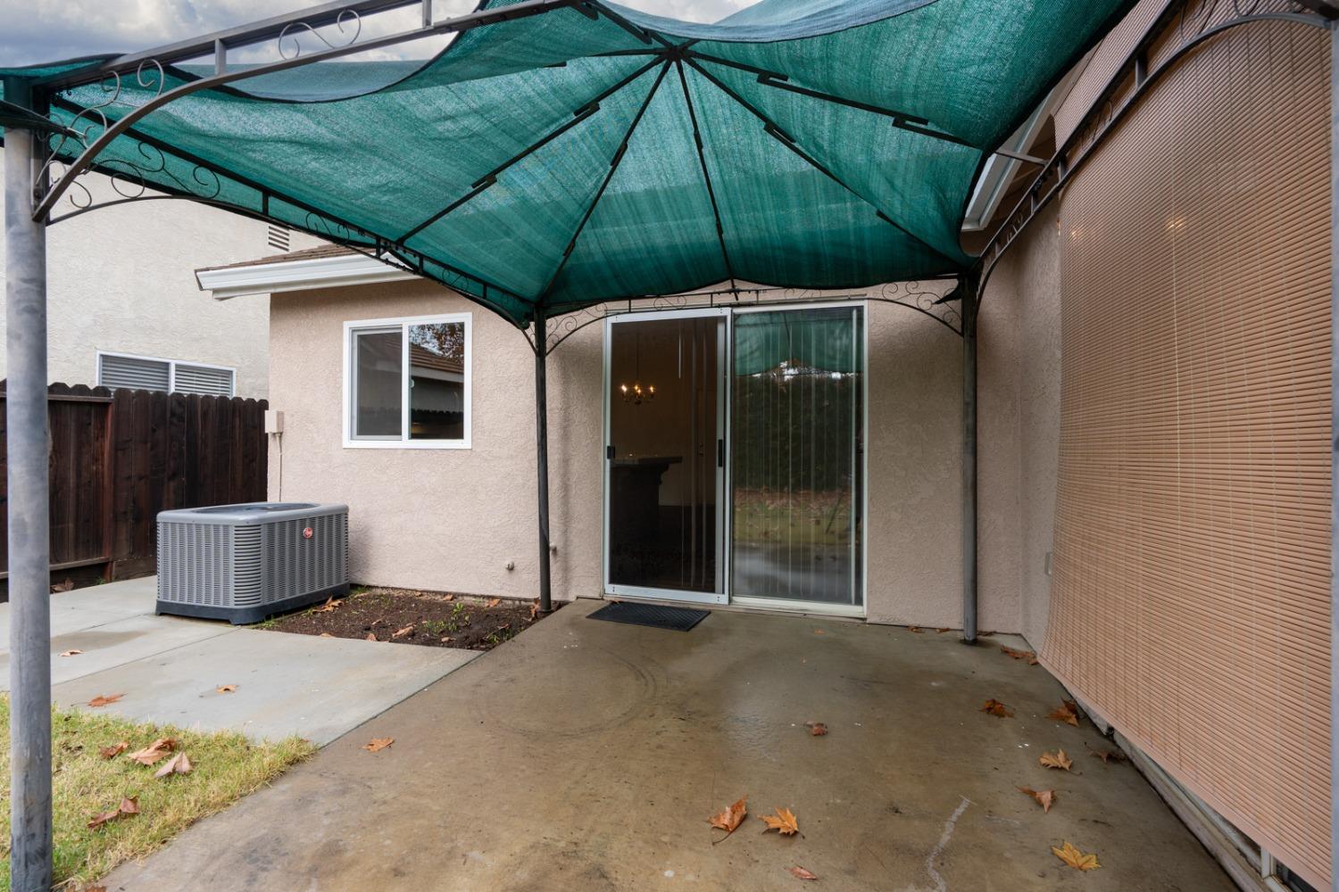 3920 El Portal Place