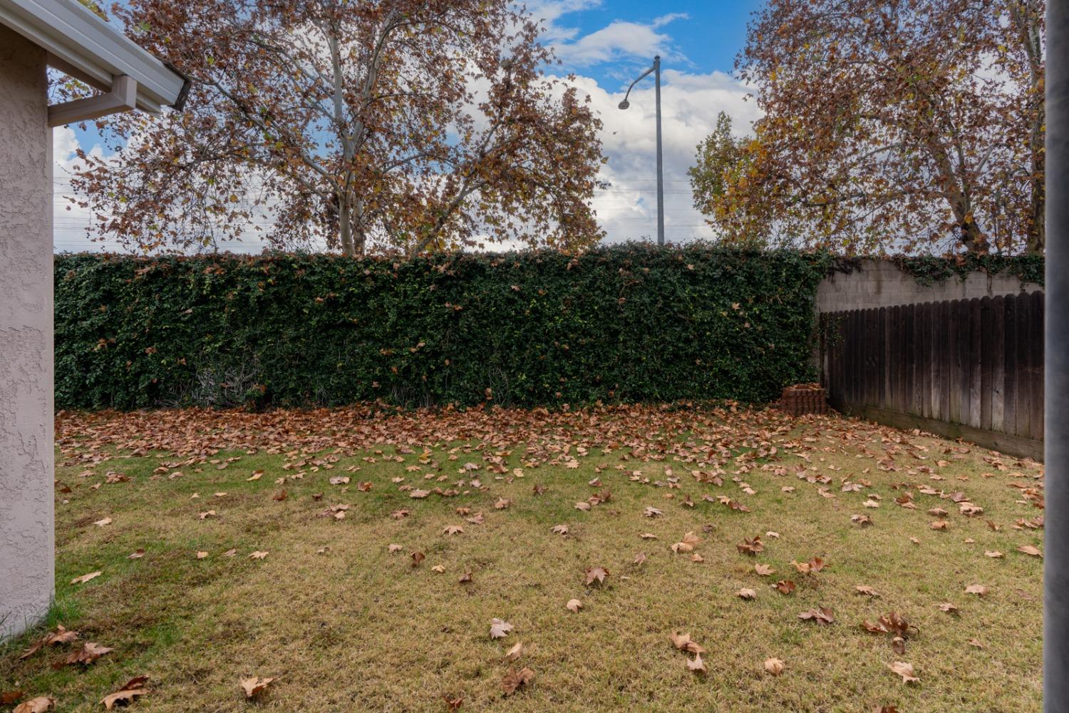 3920 El Portal Place