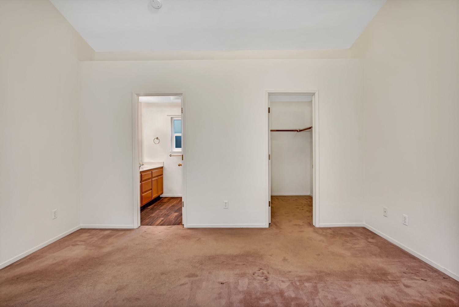 3920 El Portal Place