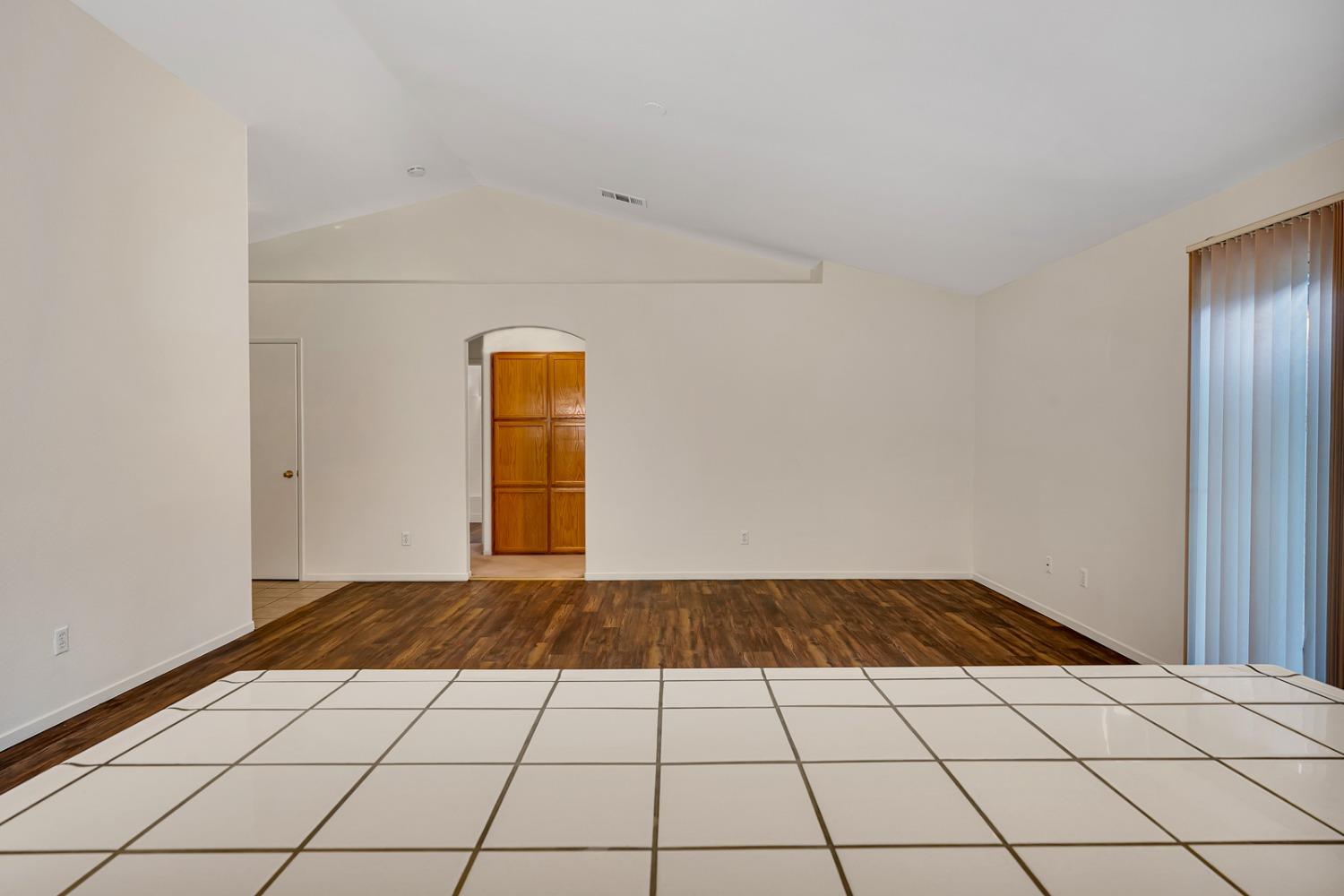 3920 El Portal Place